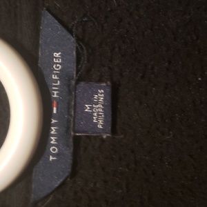 Tommy Hilfiger (sleeveless sweater)